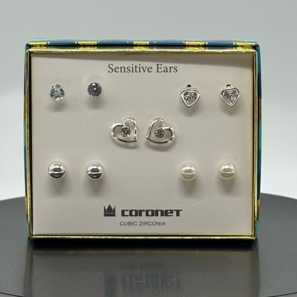 Box Set 5 Pairs Silver Stud Earrings Hearts - Picture 7 of 15